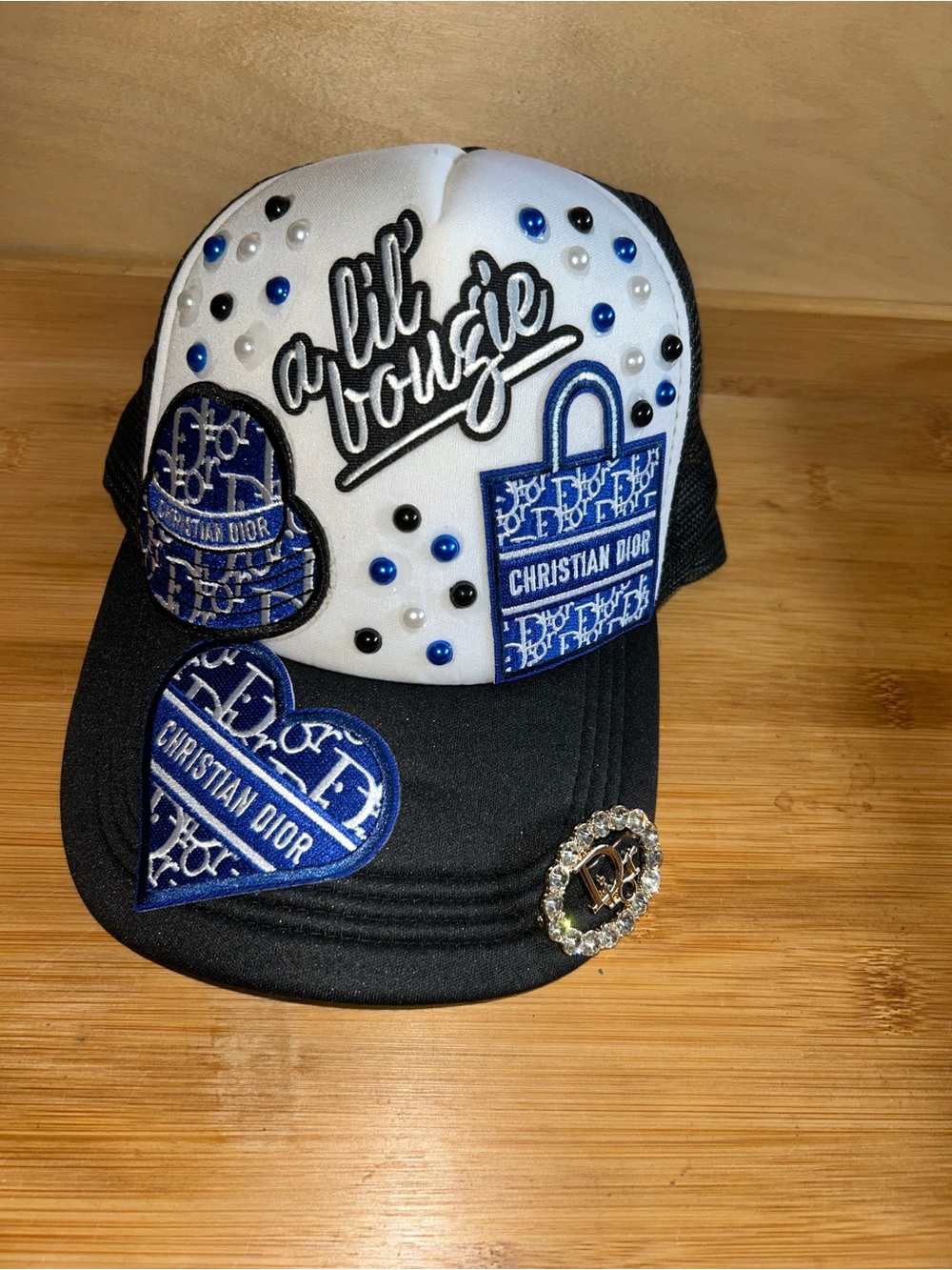 Customized Trucker Junk Hat CD Embellished Patch Cap in White & Black